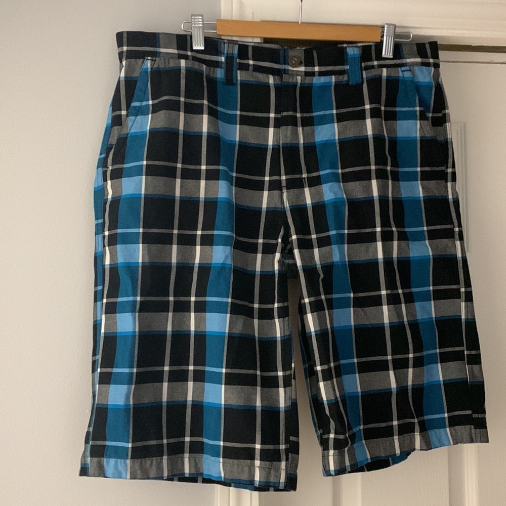 Freeworld plaid men's shorts Size 38
